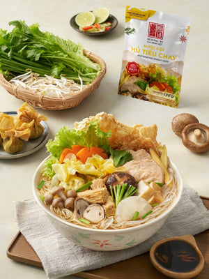 
                  
                    ĐỈNH GIA VEGAN SOUP PASTE - Nước Hủ tiếu Chay 138g
                  
                